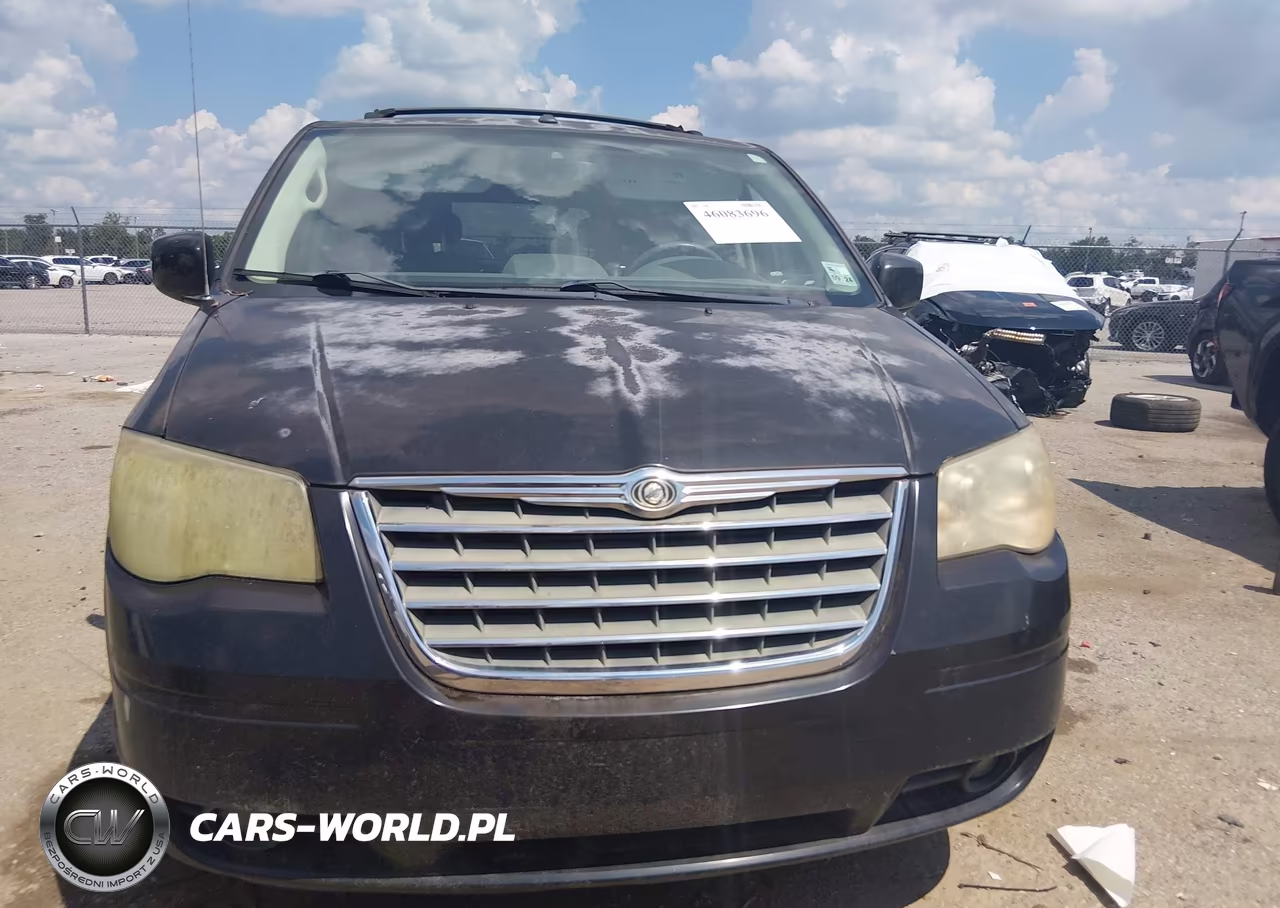 2008 Chrysler Town & Country Touring VIN:2A8HR54P18R822992 - 6