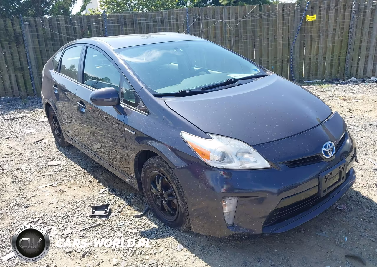 2013 Toyota Prius Two VIN:JTDKN3DU9D5665190 - 1