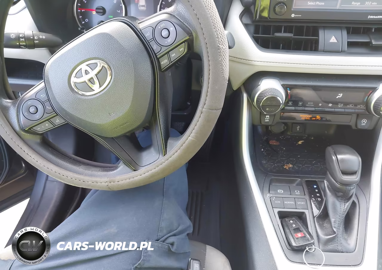 2020 Toyota Rav4 Xle VIN:2T3W1RFV8LW081294 - 11