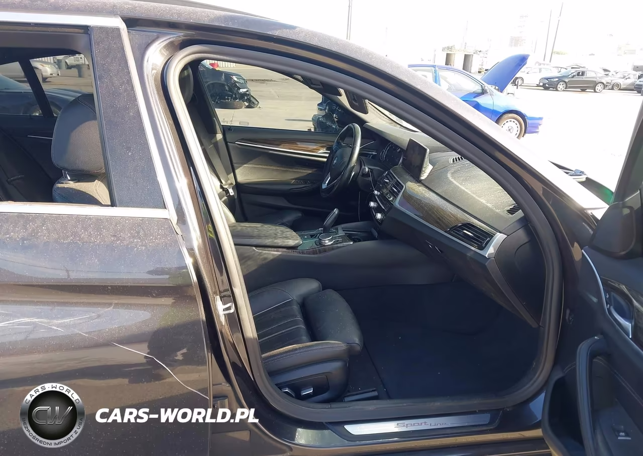 2019 BMW 530I VIN:WBAJA5C54KBX86251 - 5