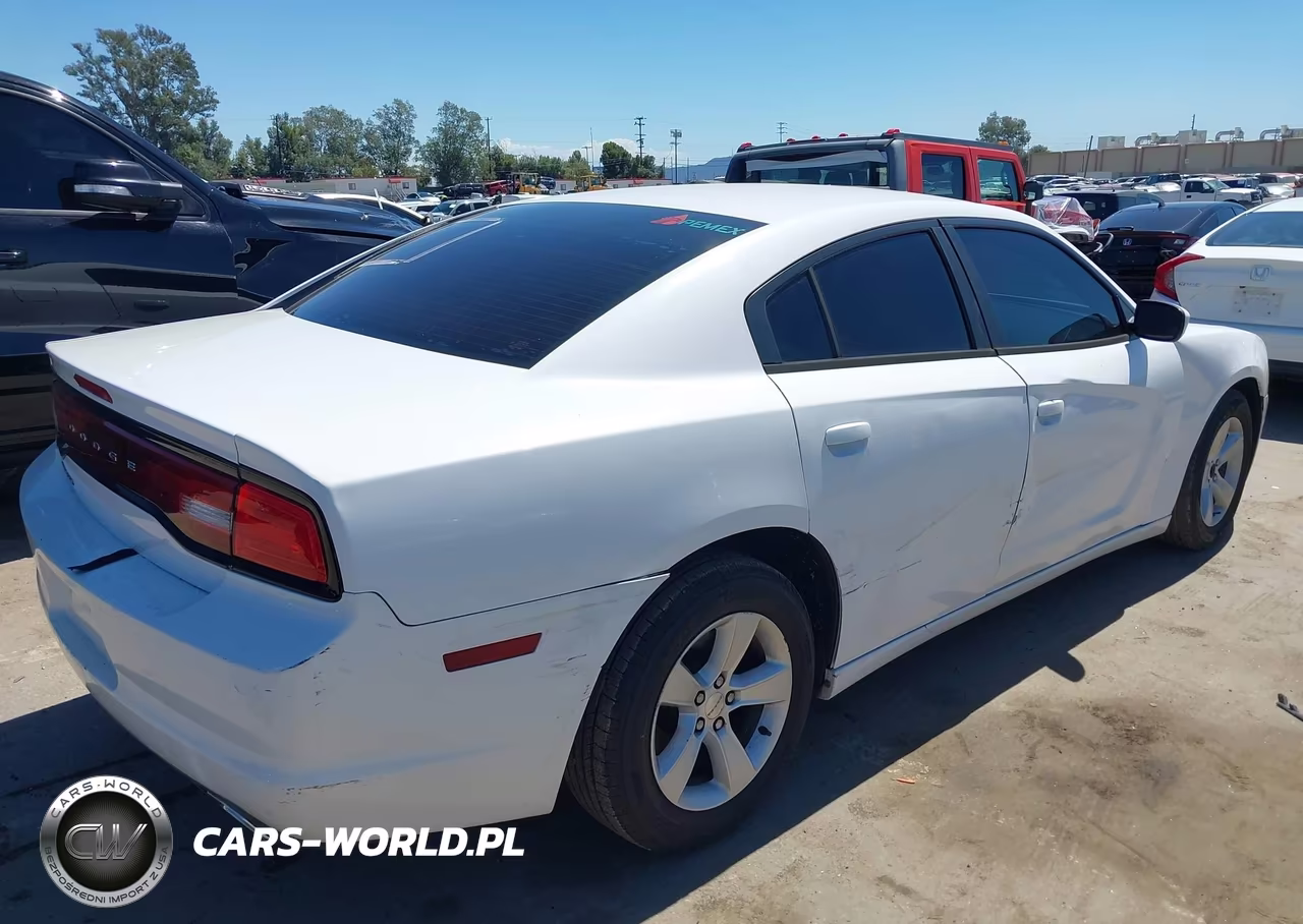 2014 Dodge Charger Se VIN:2C3CDXBG3EH169330 - 4