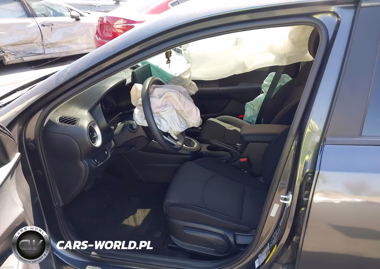 2024 Kia Forte Lxs VIN:3KPF24AD3RE827539 - 5