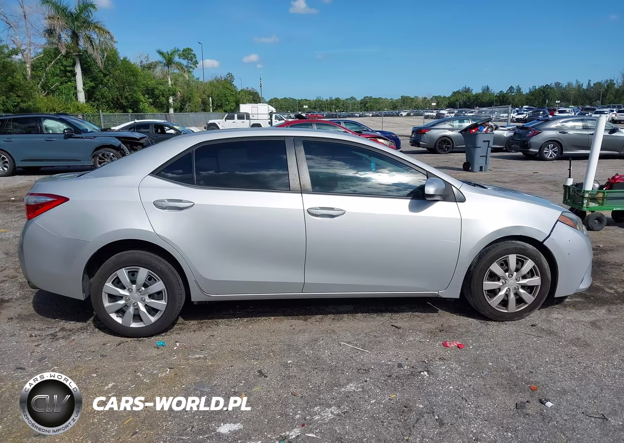 2016 Toyota Corolla Le VIN:2T1BURHE8GC552976 - 13