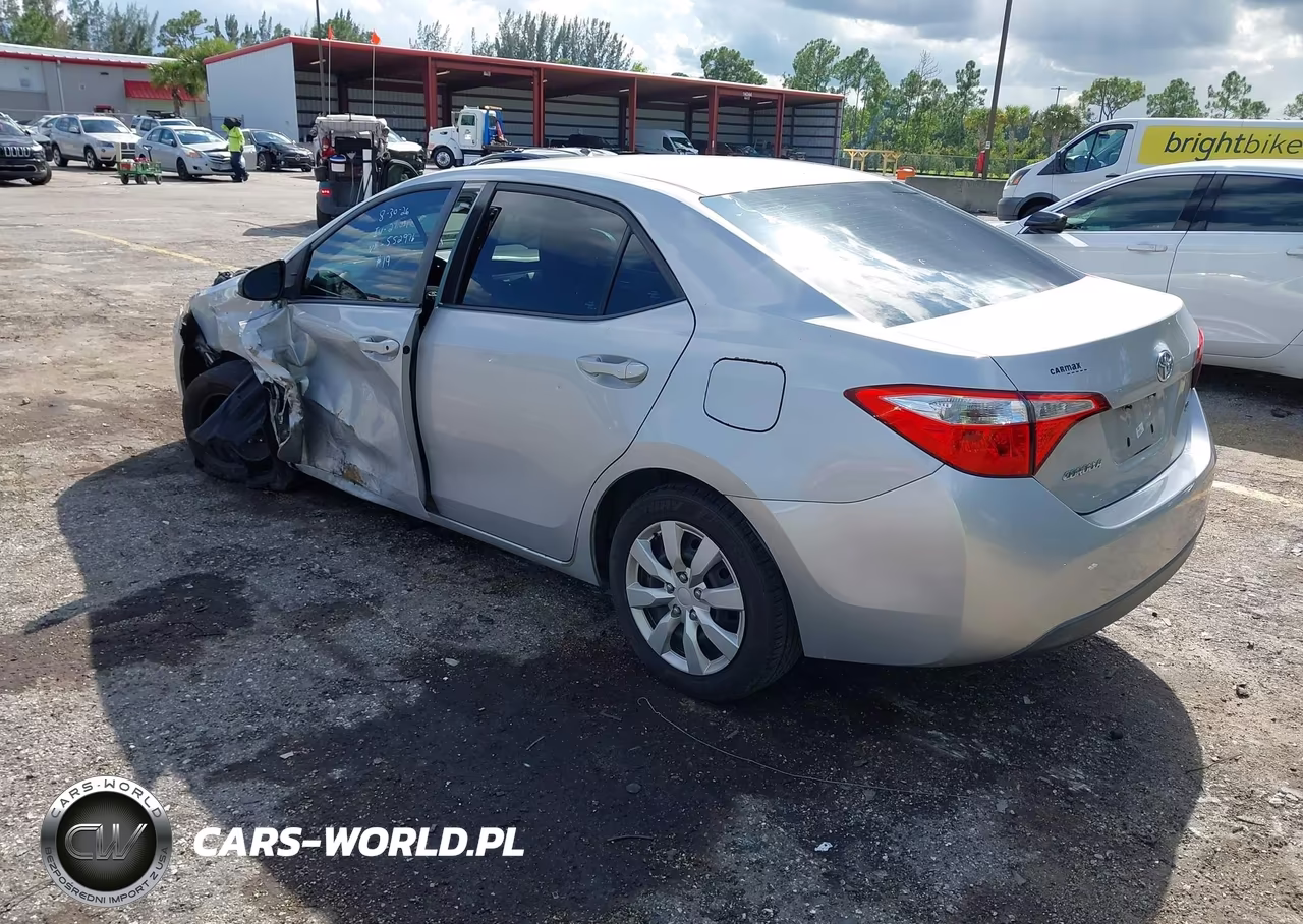 2016 Toyota Corolla Le VIN:2T1BURHE8GC552976 - 3