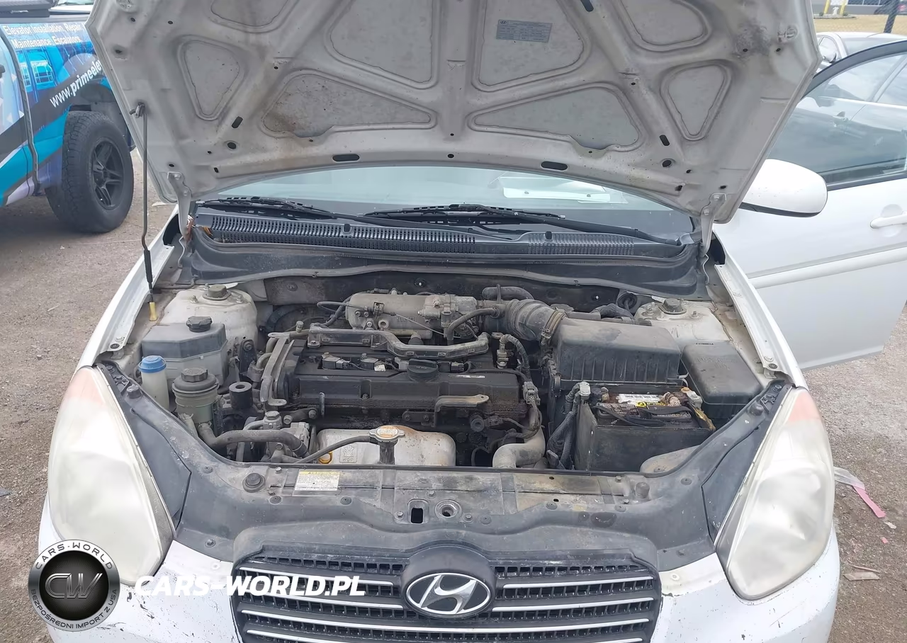 2010 Hyundai Accent Gls VIN:KMHCN4AC2AU426809 - 10