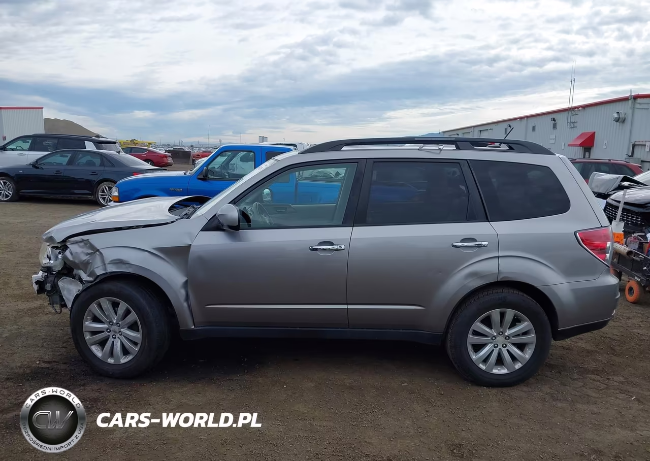 2011 Subaru Forester VIN:JF2SHADC4BH758263 - 14