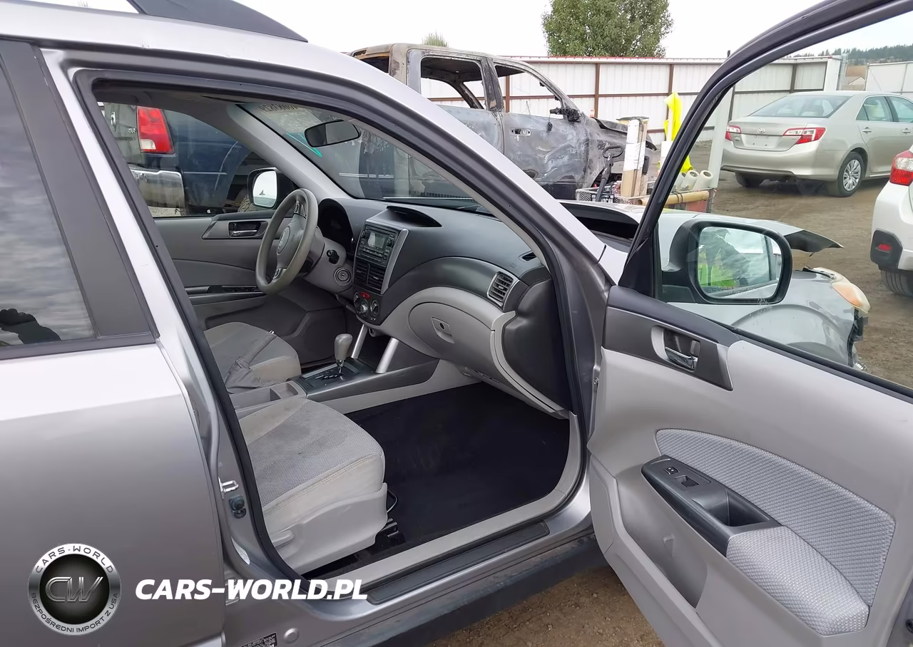 2011 Subaru Forester VIN:JF2SHADC4BH758263 - 5