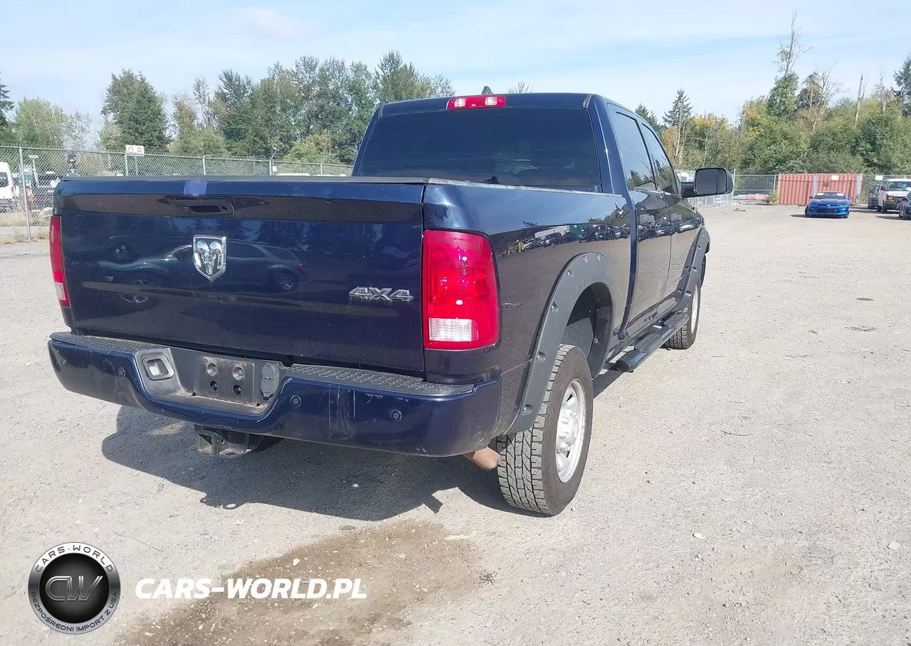 2016 Ram 2500 Tradesman VIN:3C6TR5CT5GG253270 - 4