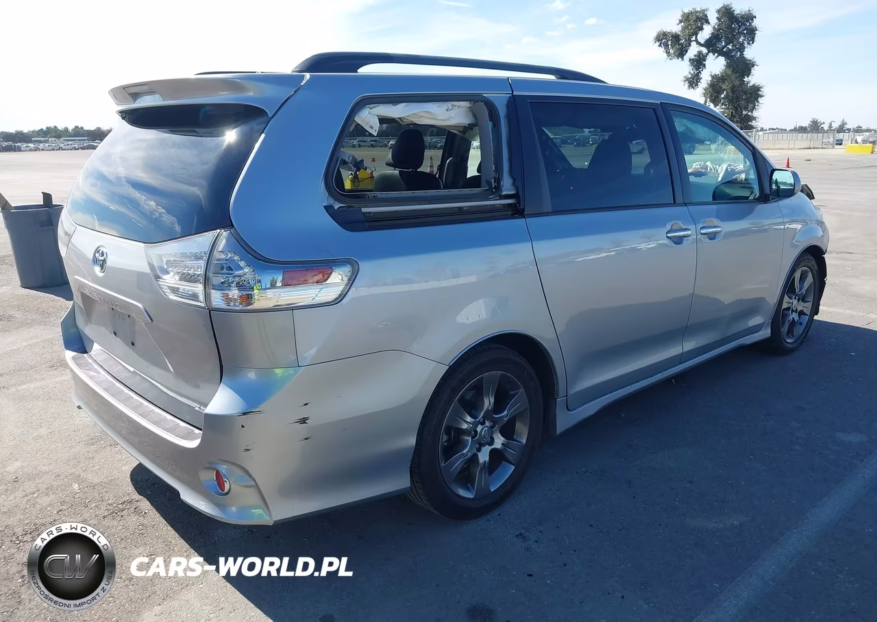 2016 Toyota Sienna Se Premium 8 Passenger VIN:5TDXK3DC0GS756529 - 4