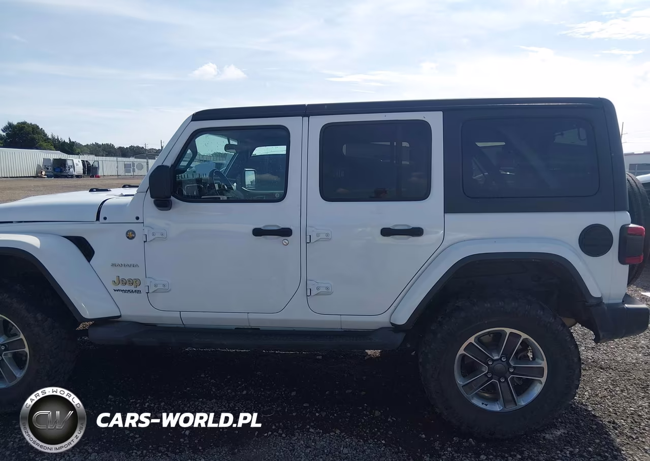 2019 Jeep Wrangler Unlimited Sahara 4X4 VIN:1C4HJXEN4KW595593 - 14