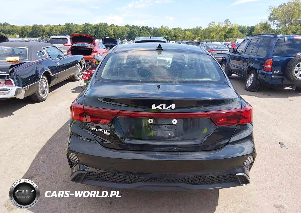2023 Kia Forte Lx VIN:3KPF24AD5PE508804 - 17