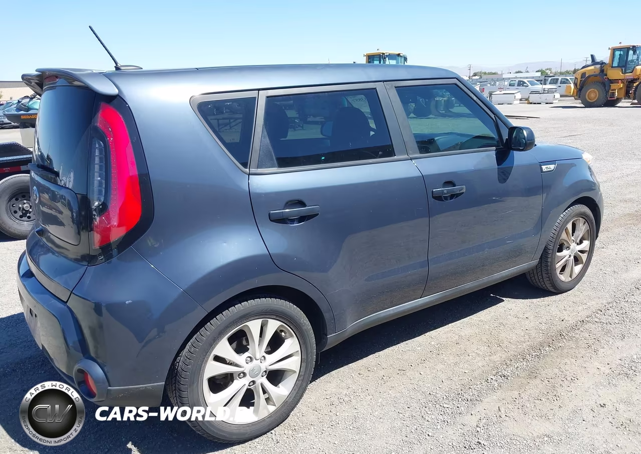 2016 Kia Soul ! VIN:KNDJX3A55G7327748 - 4
