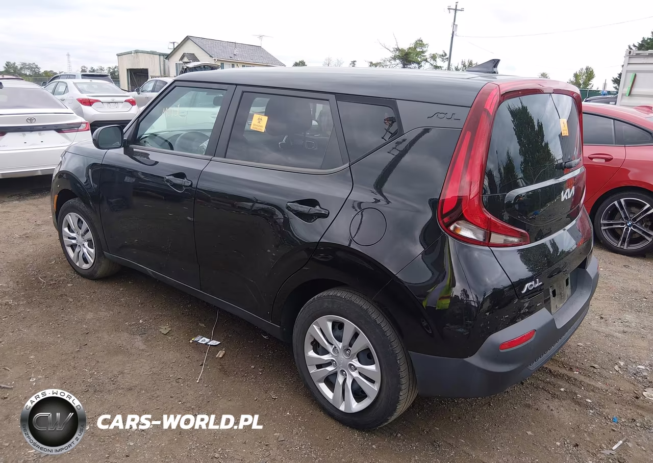 2022 Kia Soul Lx VIN:KNDJ23AU8N7812114 - 3