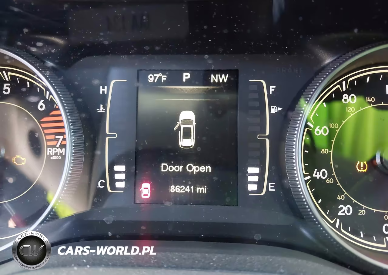 2016 Jeep Cherokee Sport VIN:1C4PJLAB4GW307935 - 12