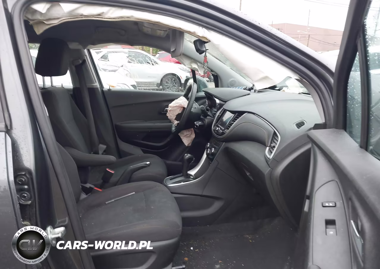 2020 Chevrolet Trax Fwd Ls VIN:3GNCJKSB7LL109686 - 5