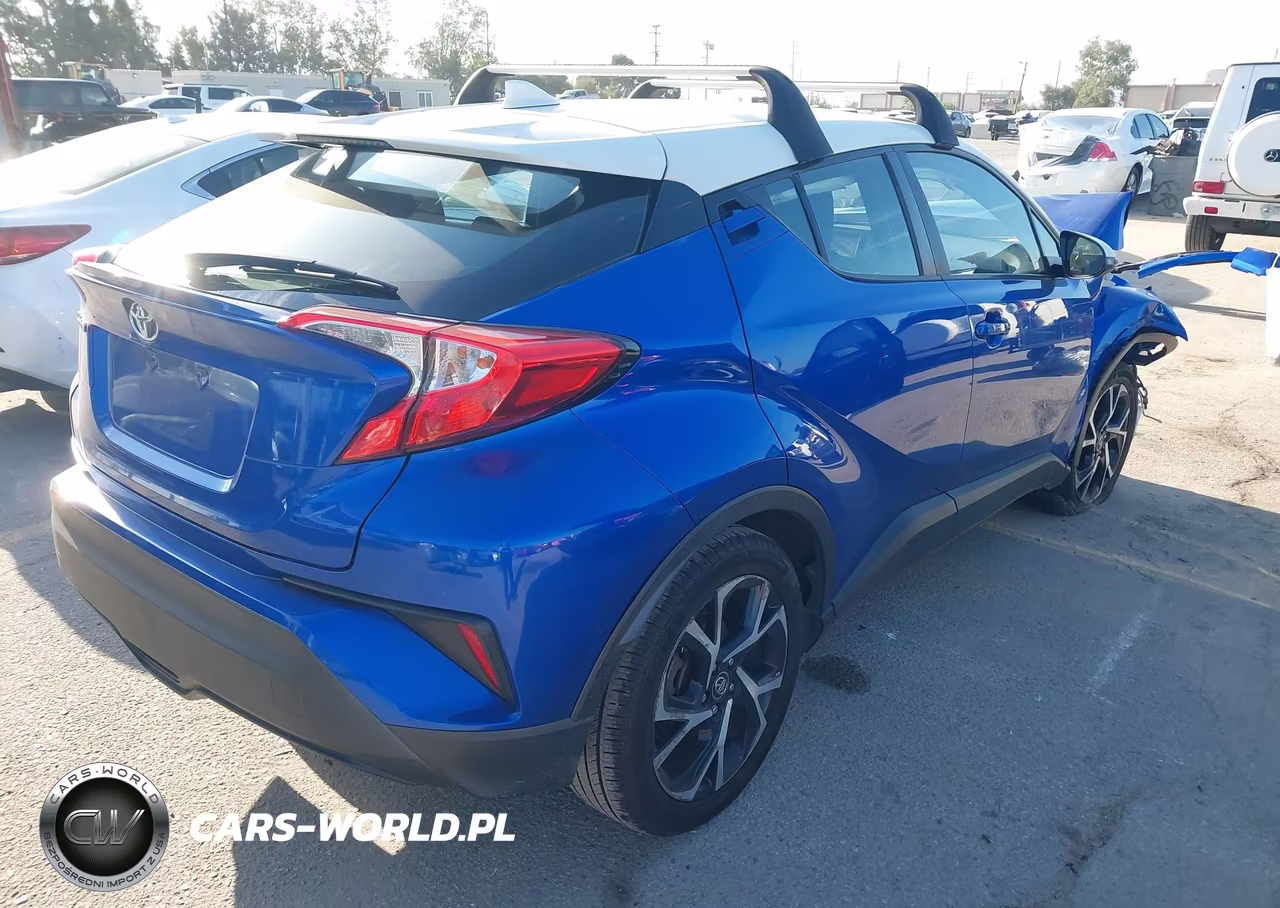 2018 Toyota C-Hr Xle Premium VIN:NMTKHMBX8JR001333 - 4