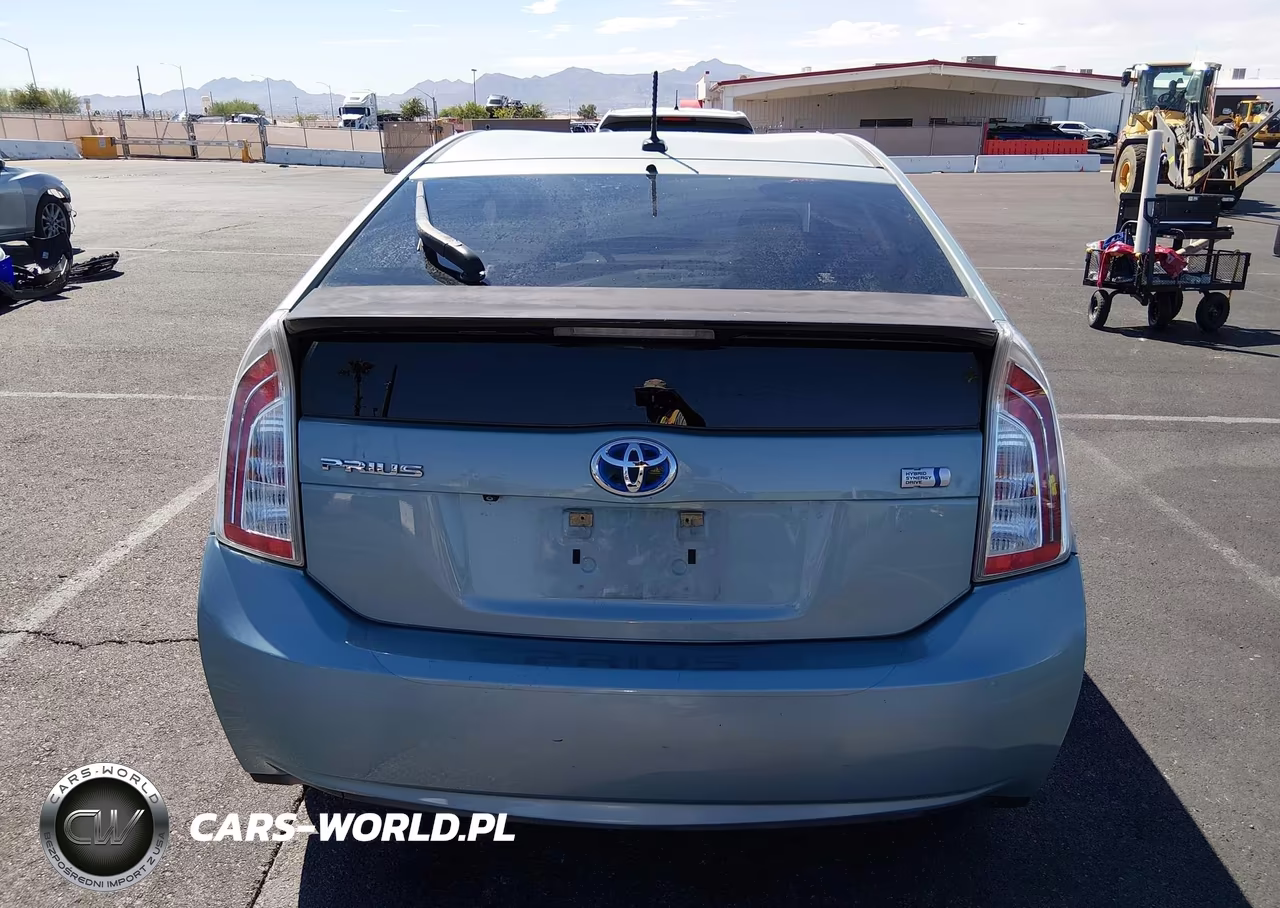 2014 Toyota Prius Five VIN:JTDKN3DU9E1818191 - 17