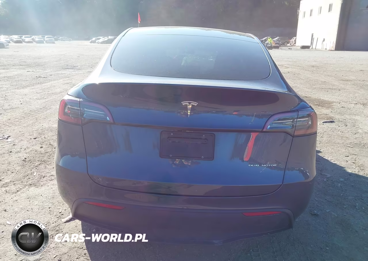 2023 Tesla Model Y Awd-Long Range Dual Motor All-Wheel Drive VIN:7SAYGDEE2PA075708 - 15