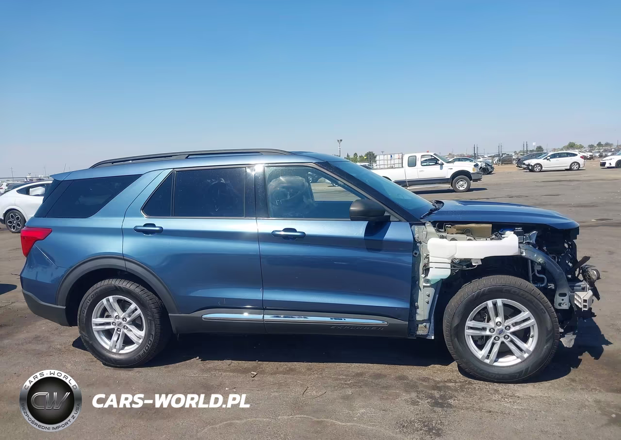2020 Ford Explorer Xlt VIN:1FMSK8DH7LGC50375 - 13