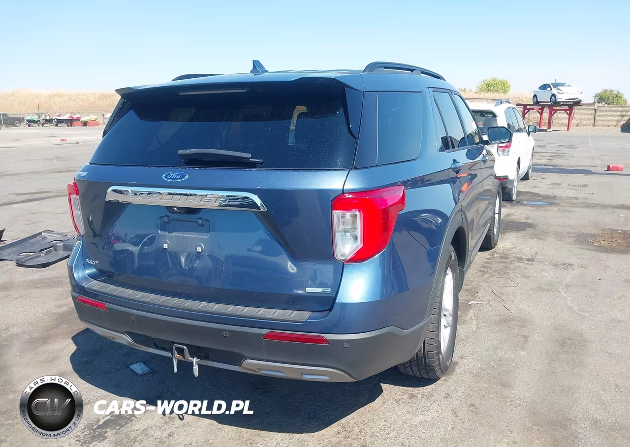 2020 Ford Explorer Xlt VIN:1FMSK8DH7LGC50375 - 4
