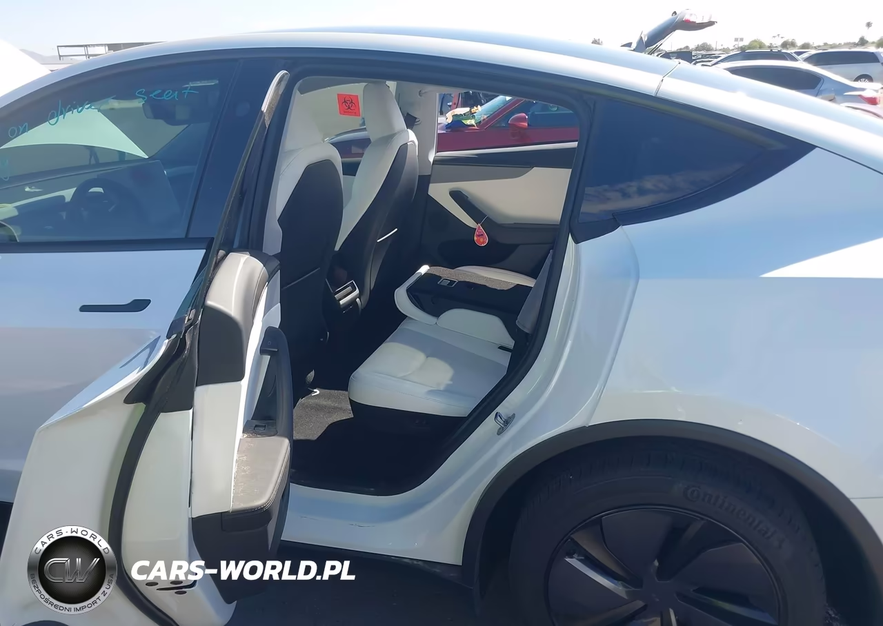 2026 Tesla Model Y Premium Rear-Wheel Drive-Rear-Wheel Drive VIN:7SAYGDED5TF414515 - 8