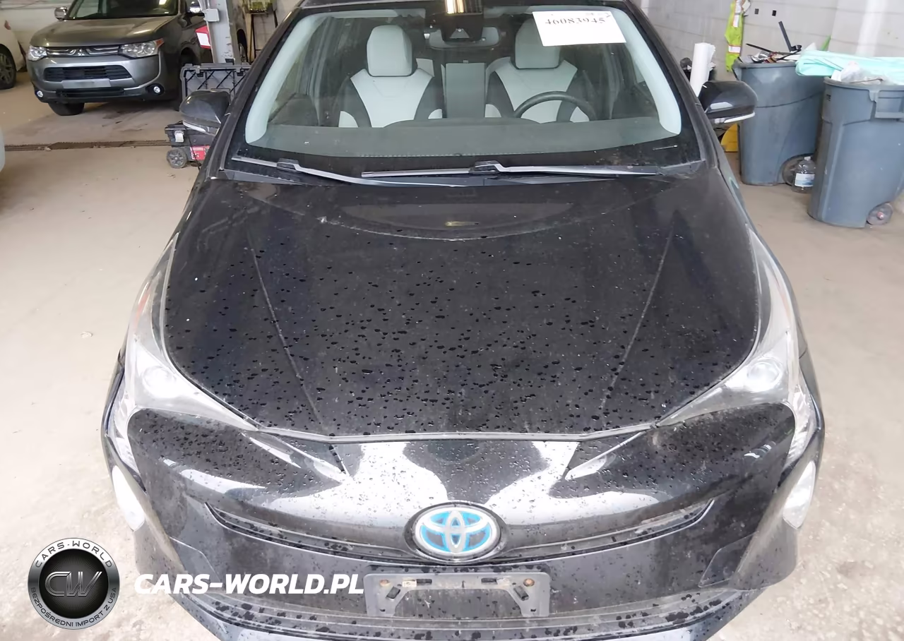 2016 Toyota Prius Four Touring VIN:JTDKARFU8G3023233 - 12