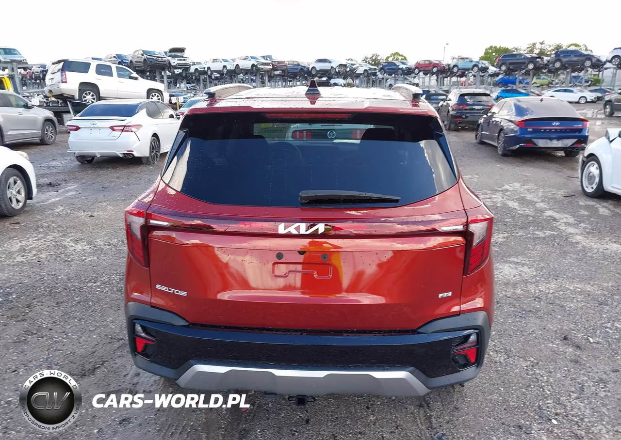 2025 Kia Seltos S VIN:KNDEUCAA9S7732513 - 16