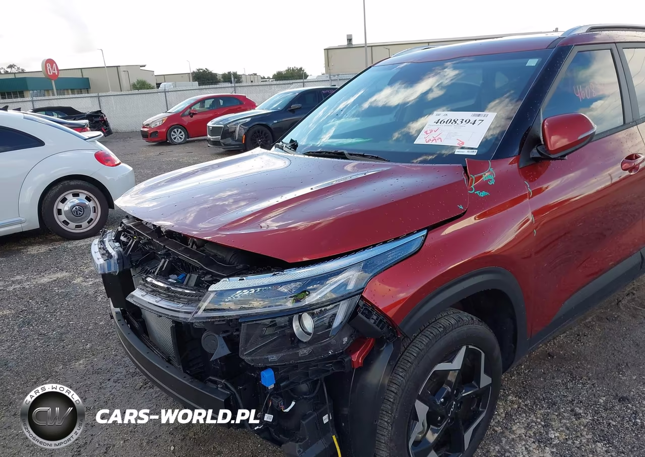 2025 Kia Seltos S VIN:KNDEUCAA9S7732513 - 18