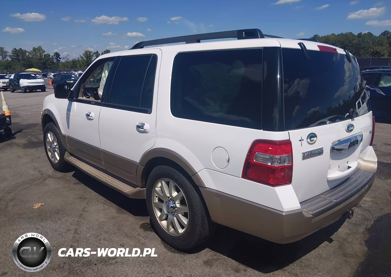 2011 Ford Expedition Xlt VIN:1FMJU1H5XBEF06211 - 3