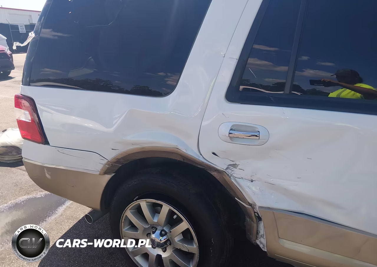 2011 Ford Expedition Xlt VIN:1FMJU1H5XBEF06211 - 6