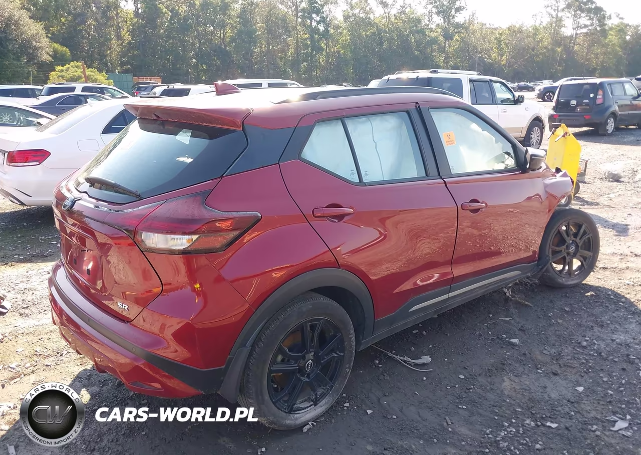2024 Nissan Kicks Sr Xtronic Cvt VIN:3N1CP5DV0RL548918 - 4