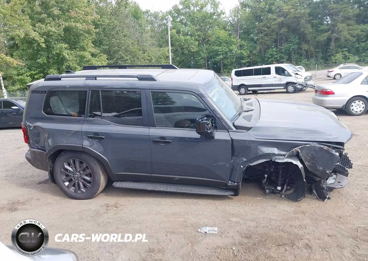 2026 Toyota Land Cruiser VIN:JTEABFAJ0TK050068 - 13