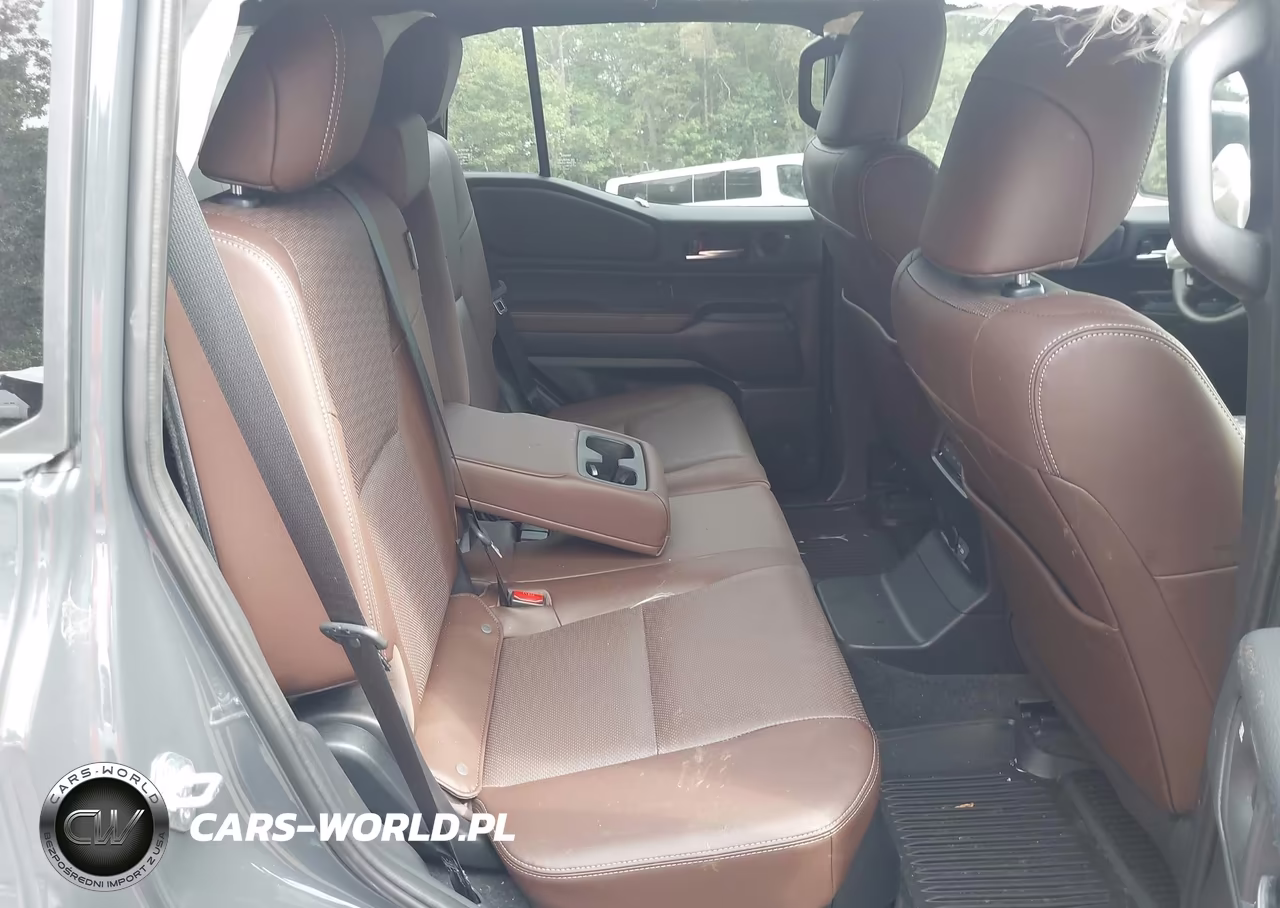 2026 Toyota Land Cruiser VIN:JTEABFAJ0TK050068 - 8