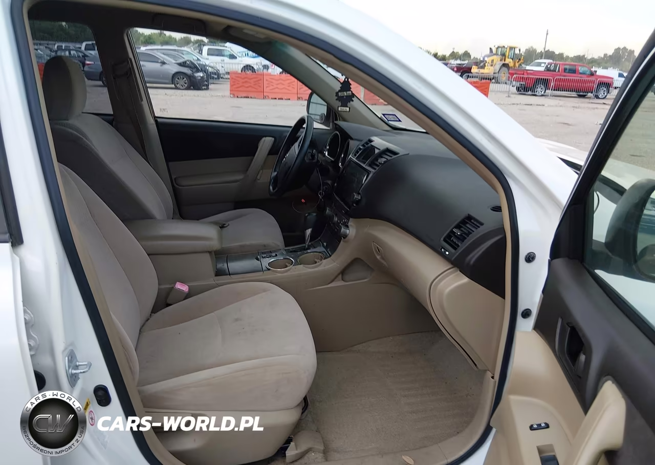 2010 Toyota Highlander Base V6 VIN:JTEZK3EHXA2095170 - 5