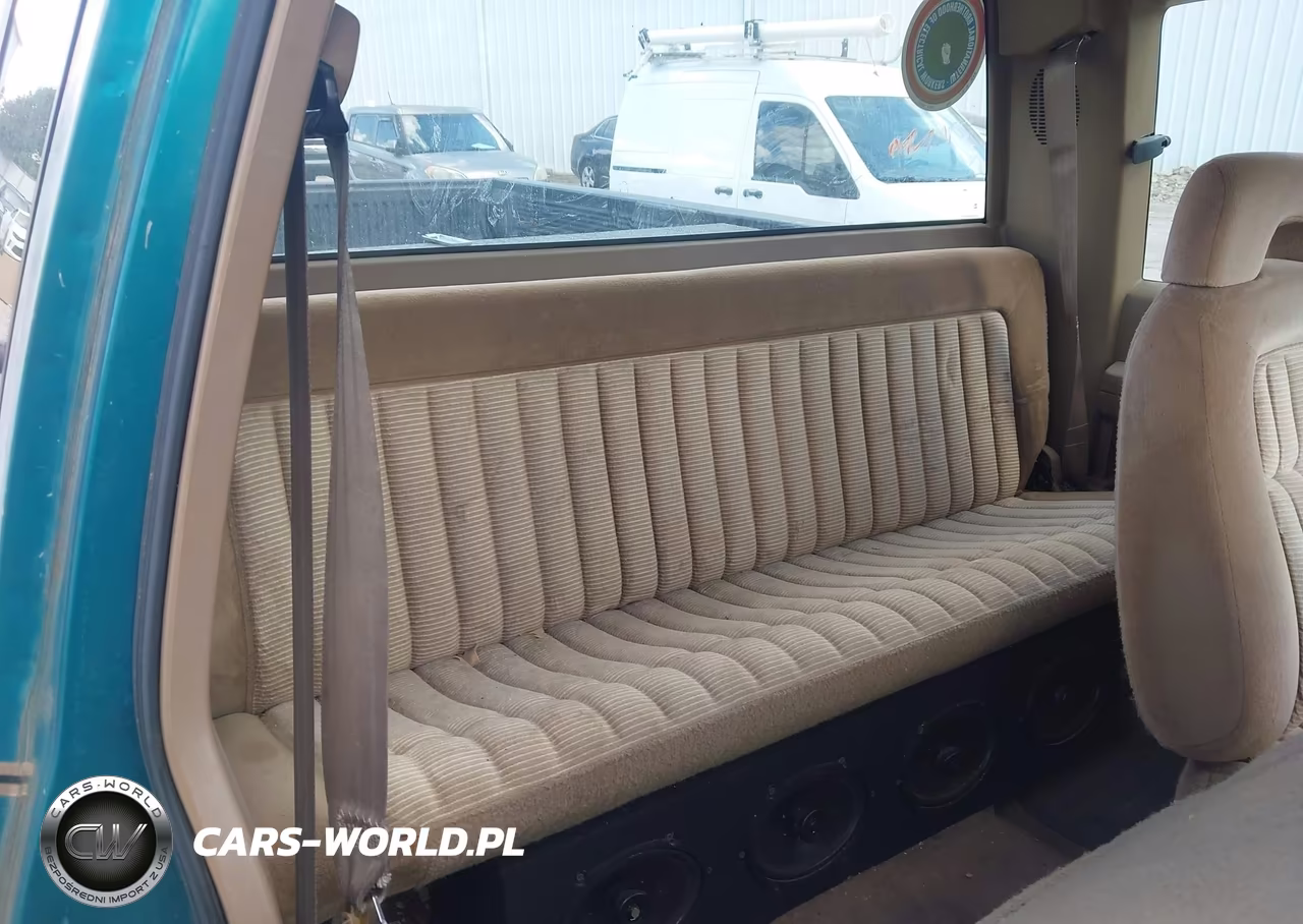 1993 GMC Sierra C1500 VIN:2GTEC19K2P1559829 - 8