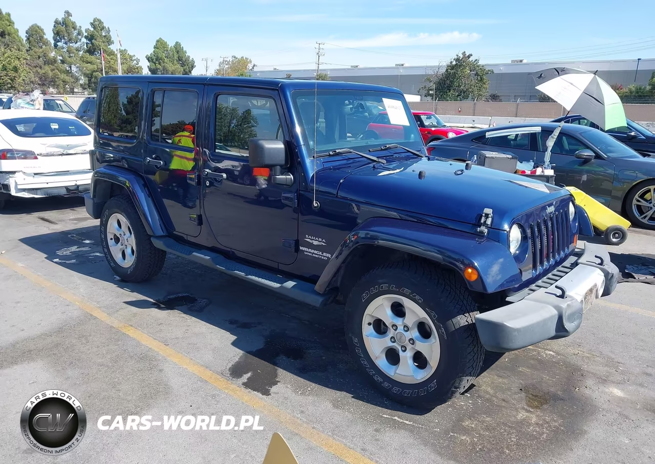 2013 Jeep Wrangler Unlimited Sahara