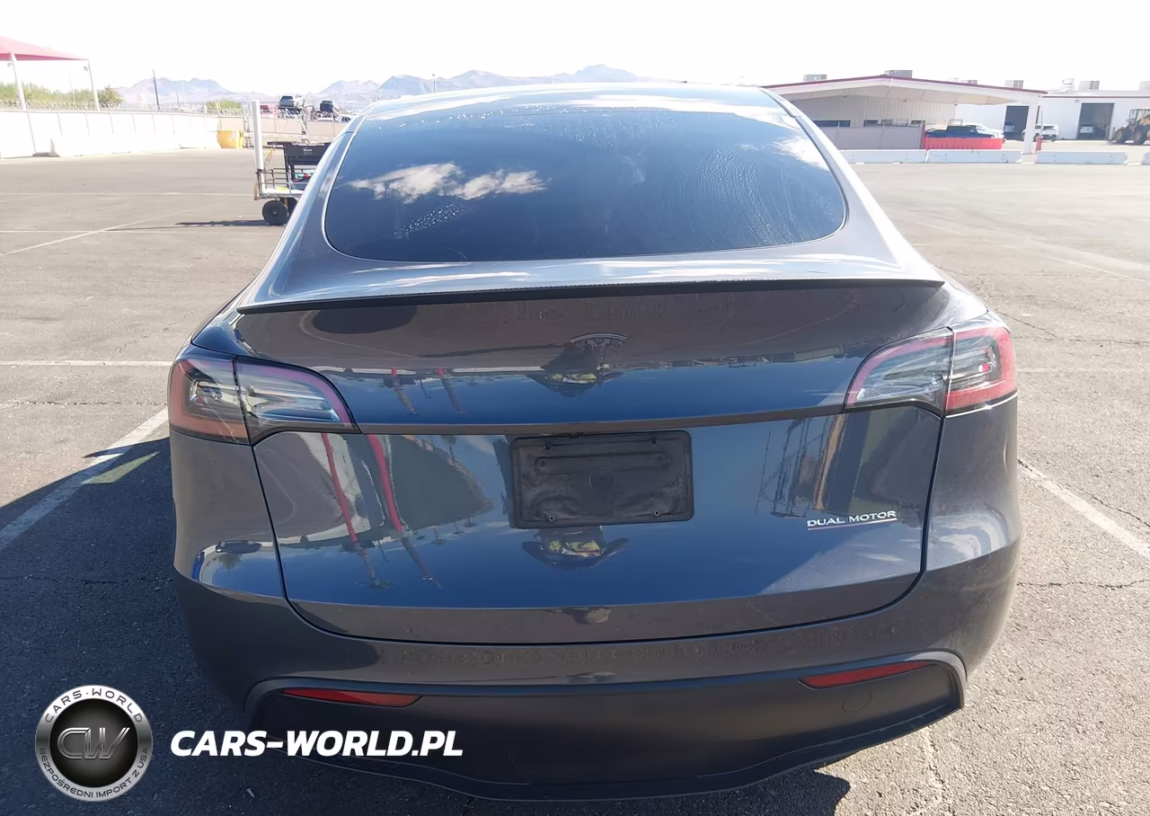 2023 Tesla Model Y Performance Dual Motor All-Wheel Drive VIN:7SAYGDEF2PF835129 - 14