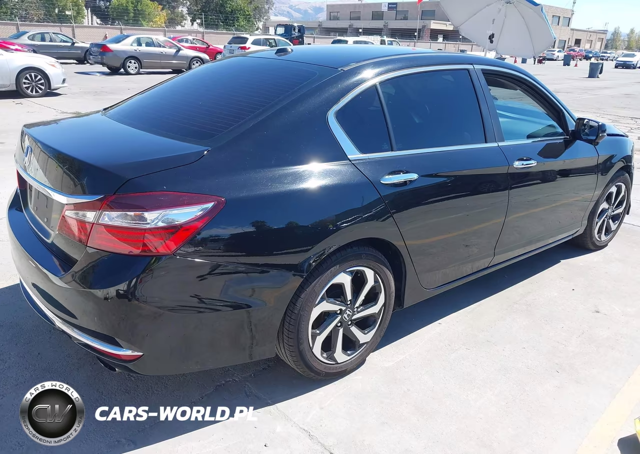 2017 Honda Accord Ex-L VIN:1HGCR2F96HA242531 - 4