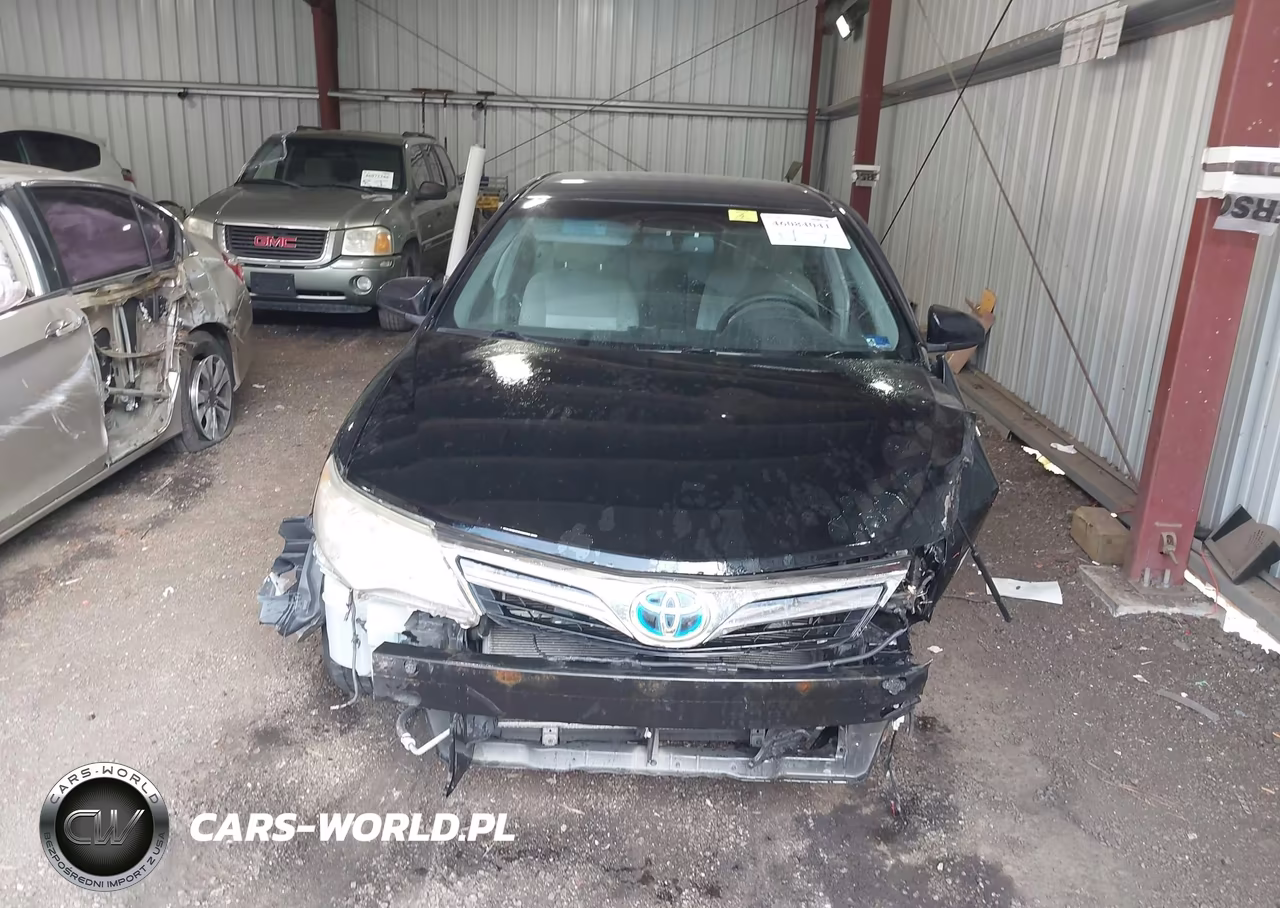 2013 Toyota Camry Hybrid Xle VIN:4T1BD1FK5DU090932 - 13