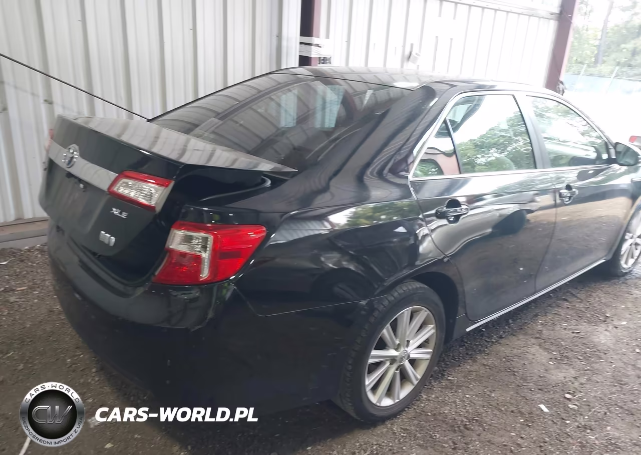 2013 Toyota Camry Hybrid Xle VIN:4T1BD1FK5DU090932 - 4