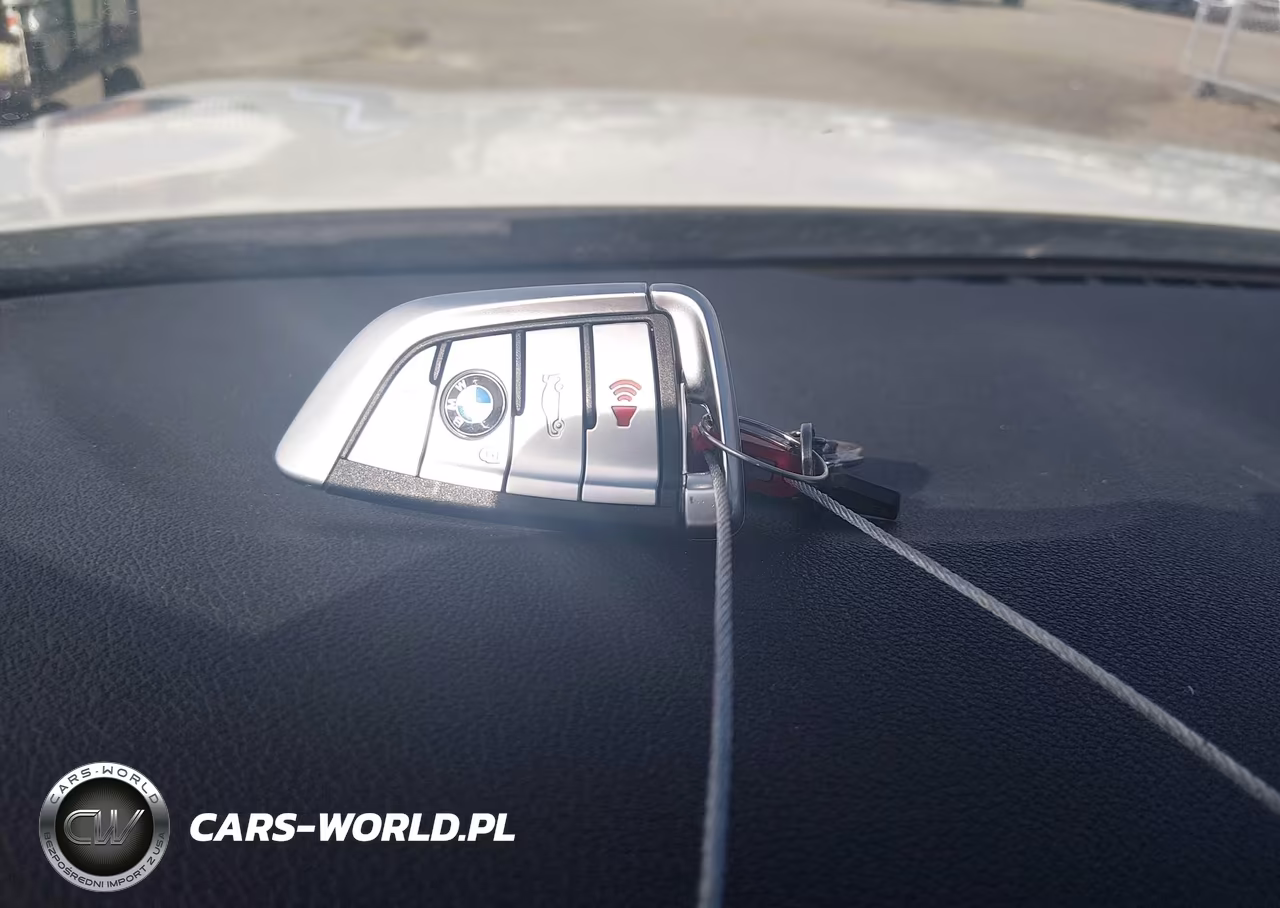 2019 BMW 530E Iperformance VIN:WBAJA9C50KB388445 - 11