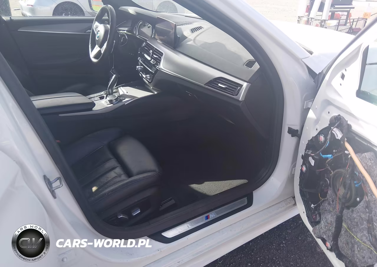2019 BMW 530E Iperformance VIN:WBAJA9C50KB388445 - 5