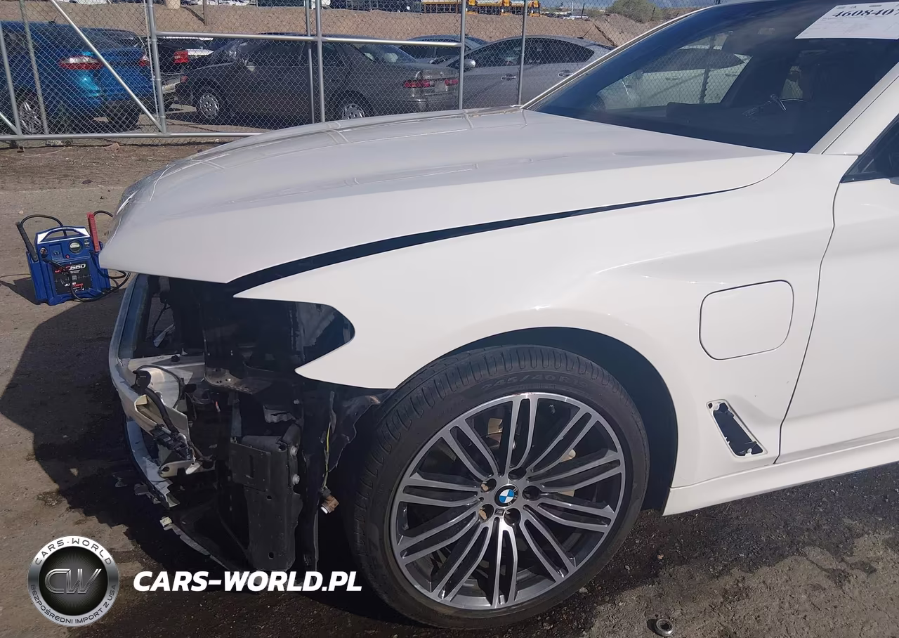 2019 BMW 530E Iperformance VIN:WBAJA9C50KB388445 - 6