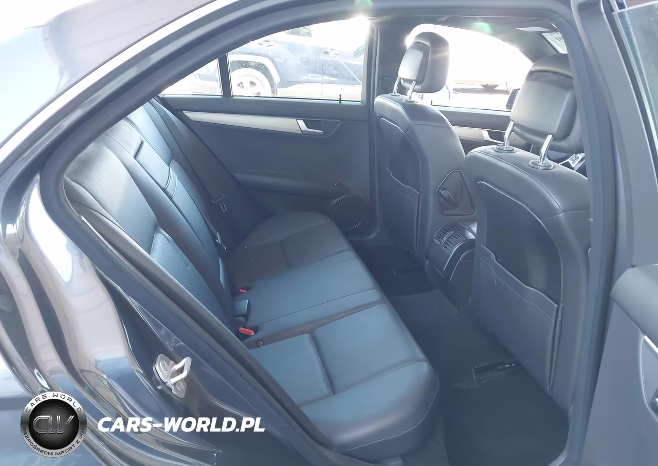 2013 Mercedes-Benz C 250 Sport VIN:WDDGF4HB9DR258504 - 8
