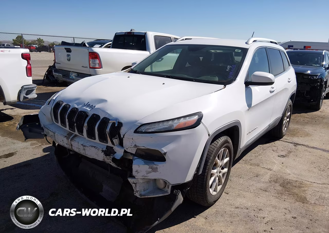 2014 Jeep Cherokee Latitude VIN:1C4PJMCSXEW192564 - 2