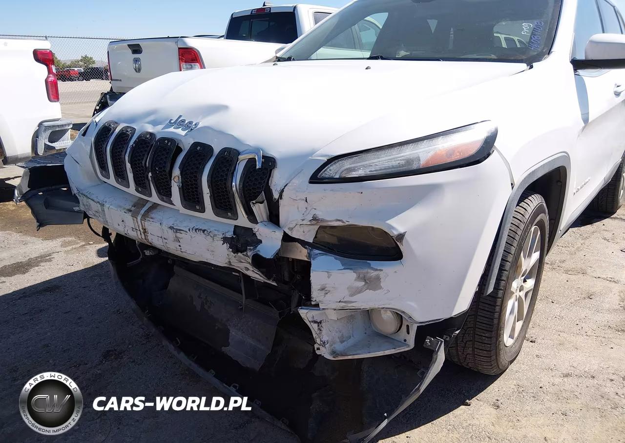 2014 Jeep Cherokee Latitude VIN:1C4PJMCSXEW192564 - 6