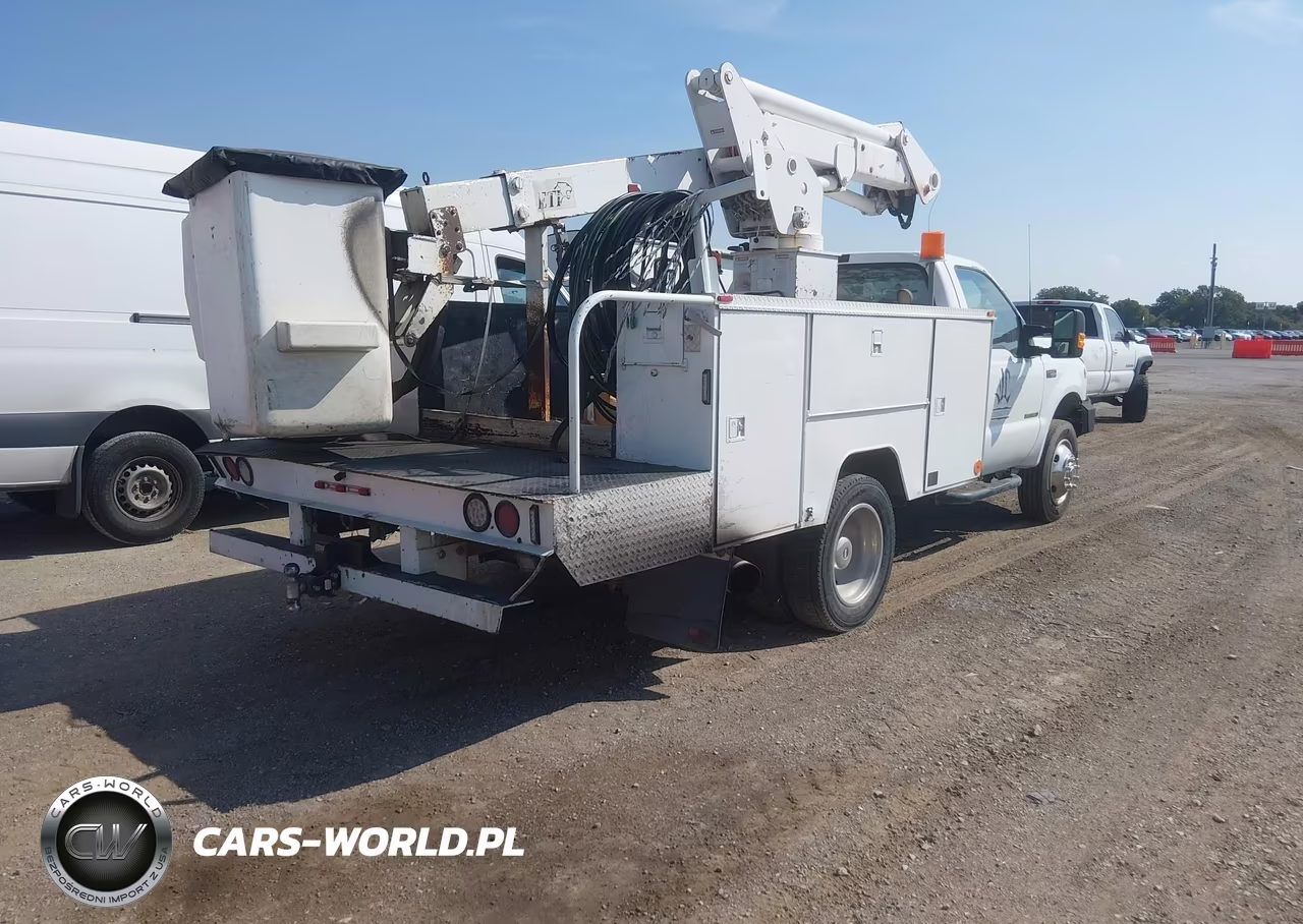 2000 Ford F-550 Lariat-Xl-Xlt VIN:1FDAF56F2YEE21580 - 4