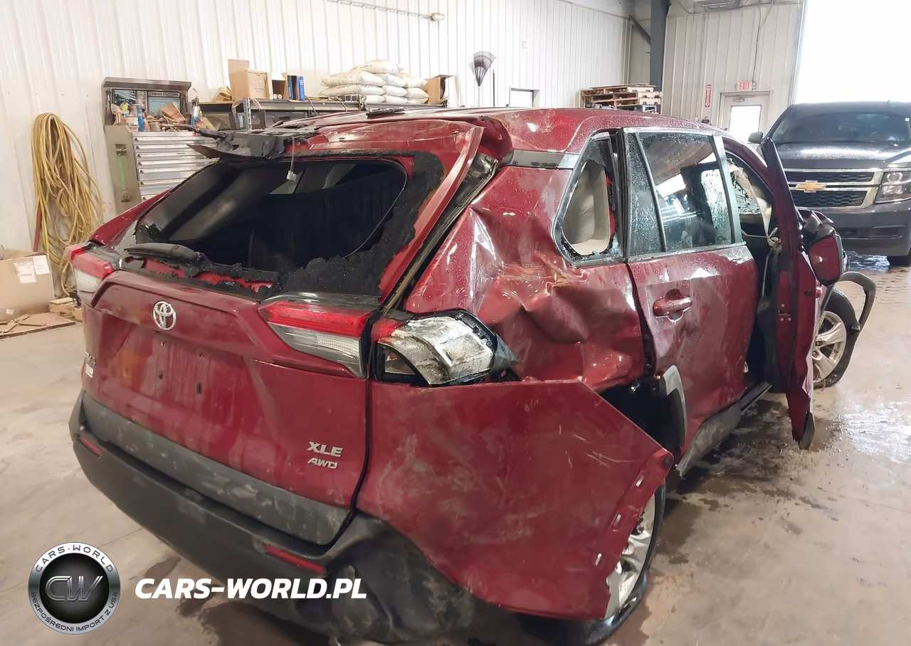 2019 Toyota Rav4 Xle VIN:JTMP1RFV6KD002527 - 4