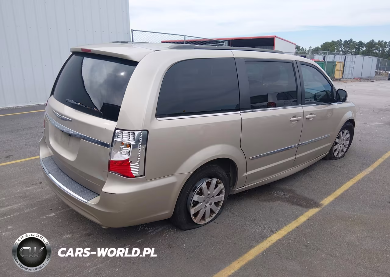 2014 Chrysler Town & Country Touring VIN:2C4RC1BG0ER317224 - 4