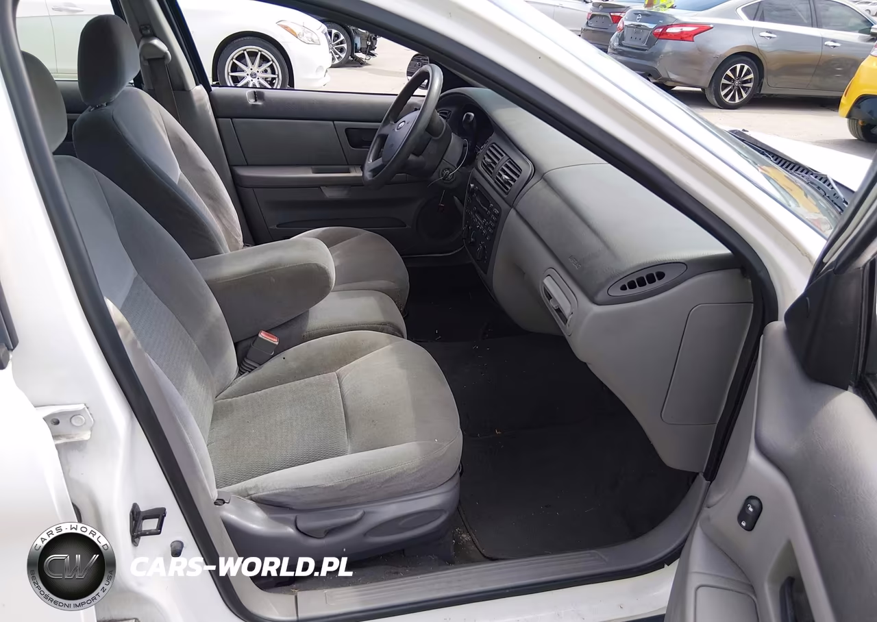 2006 Ford Taurus Se VIN:1FAFP53U36A102905 - 5